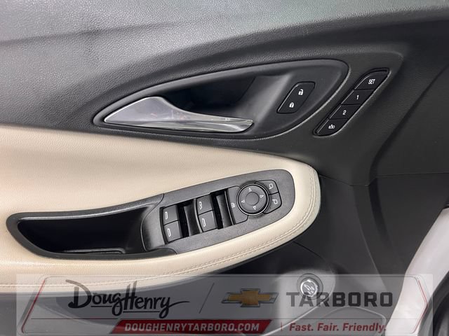 Used 2021 Buick Encore GX Essence w/ Advanced Technology Package FWD image 26