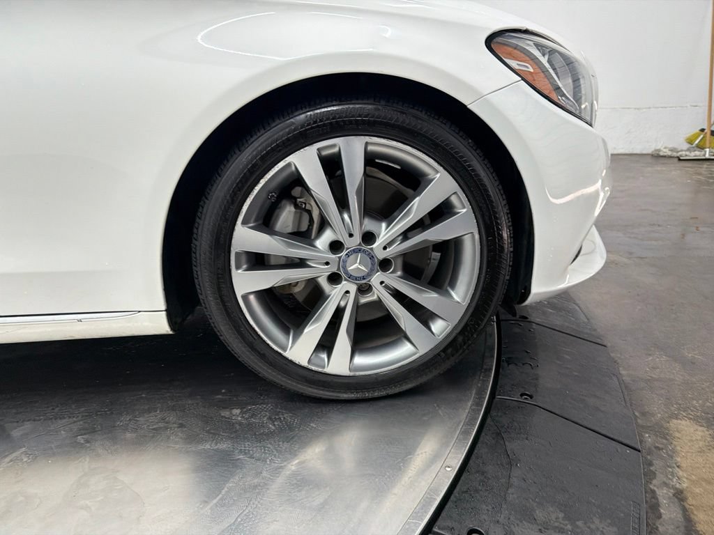 Used 2016 Mercedes-Benz C 300 Sedan image 7