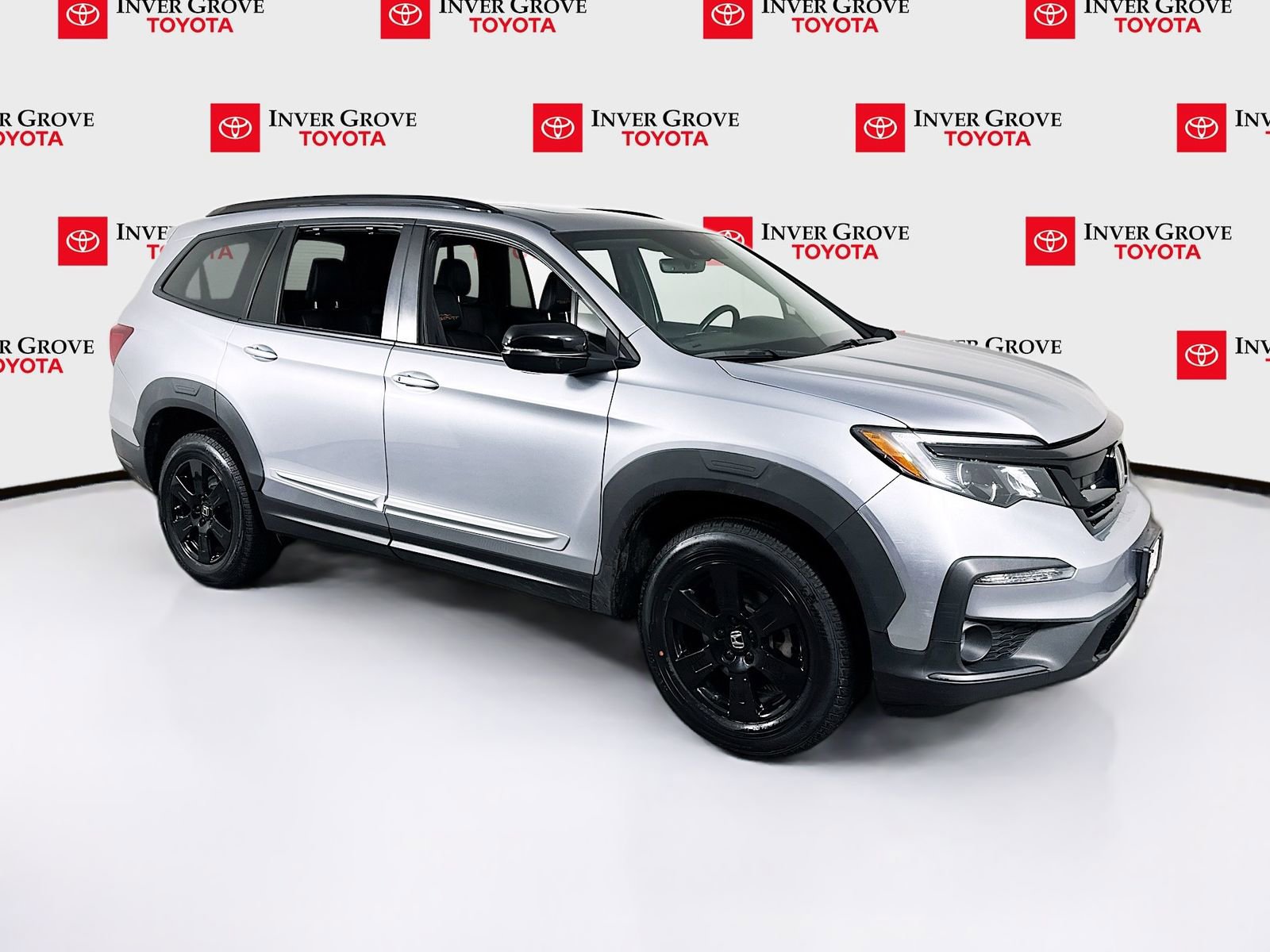Used 2022 Honda Pilot TrailSport image 3