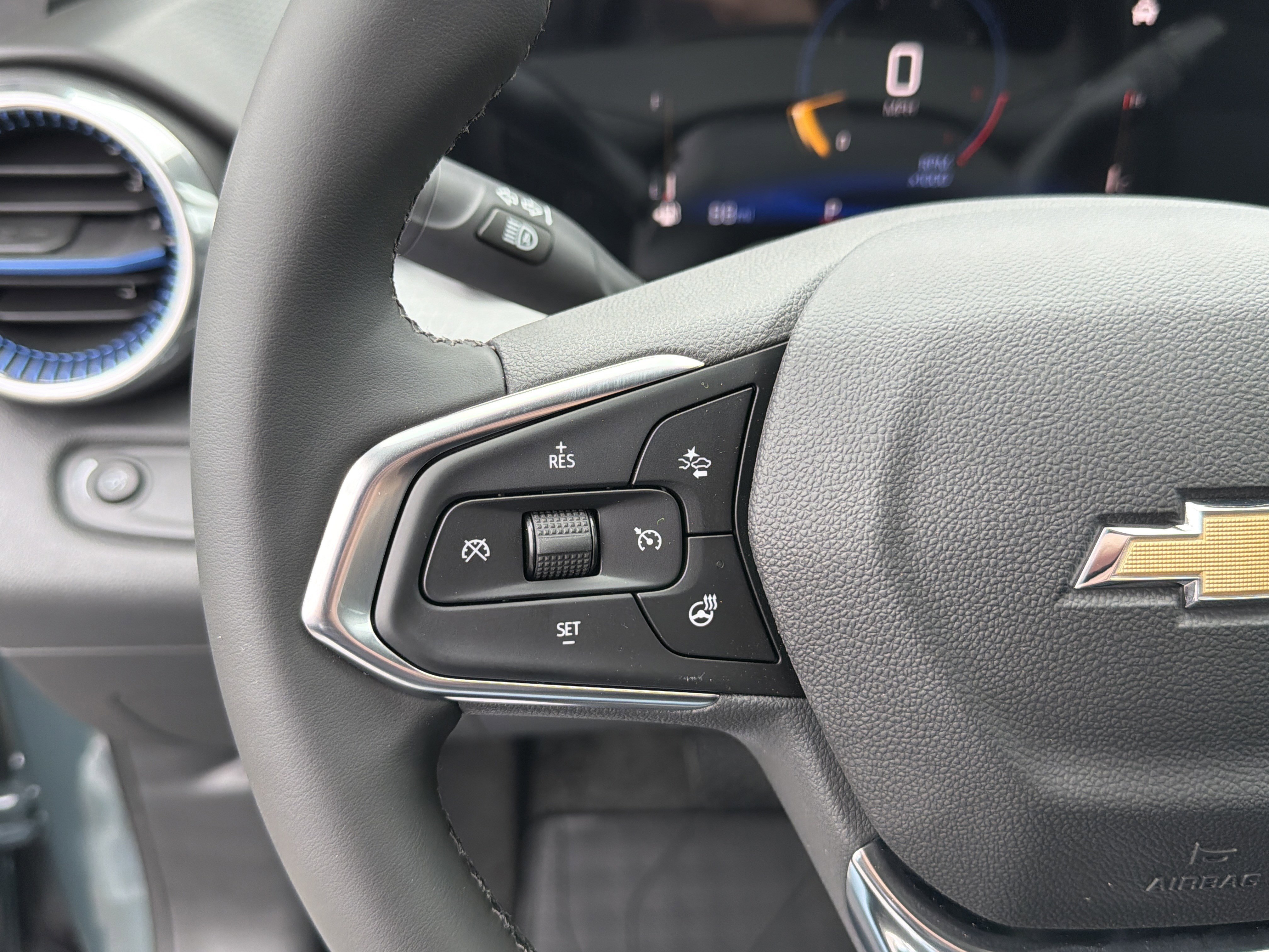 New 2026 Chevrolet Trax LT w/ Driver Confidence Package image 16