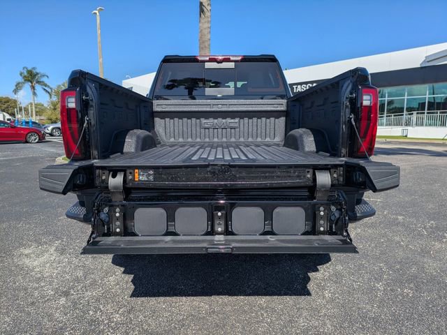 New 2026 GMC Sierra 2500 Denali w/ Denali Reserve Package image 16