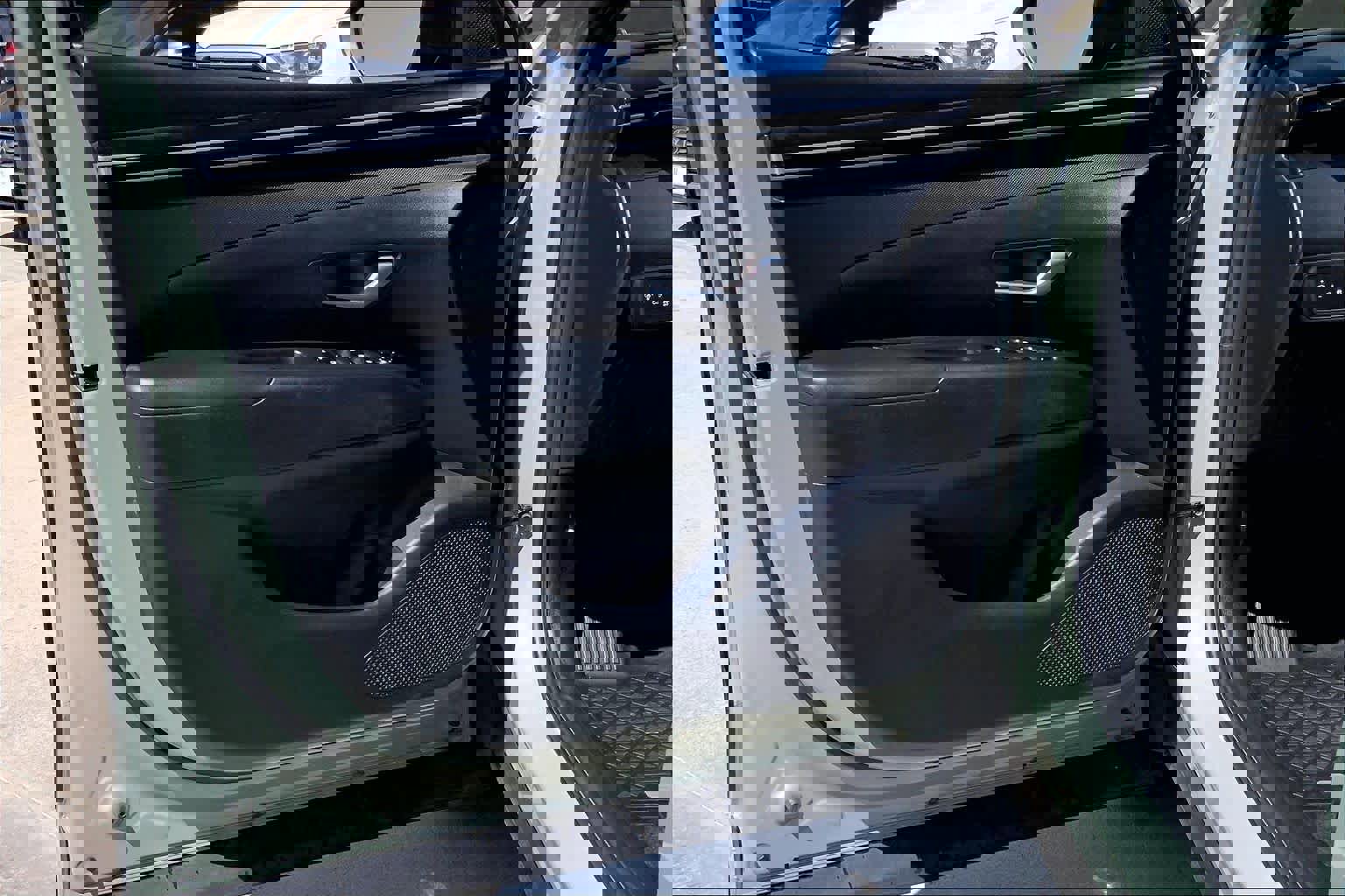 Used 2024 Hyundai Santa Cruz SEL w/ Activity Package image 22