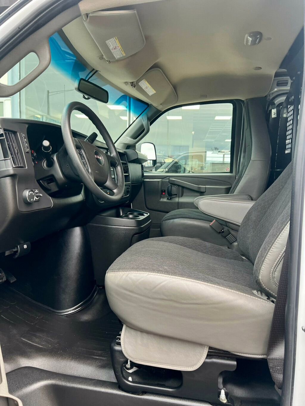 Used 2024 GMC Savana 2500 RWD 2500 135 w/ Driver Convenience Package image 14
