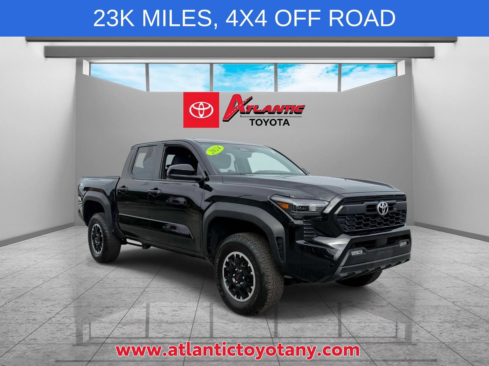 Used 2024 Toyota Tacoma TRD Off-Road AWD/4WD image 1