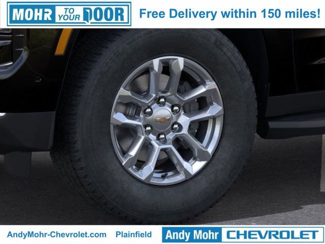 New 2026 Chevrolet Suburban LT image 9