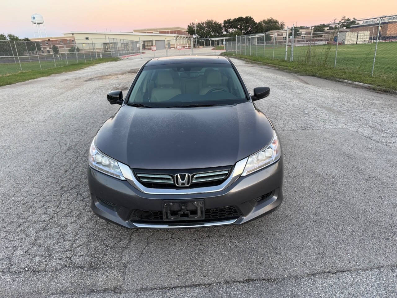Used 2015 Honda Accord Touring image 2