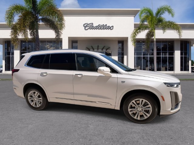 Used 2023 Cadillac XT6 Luxury FWD image 17
