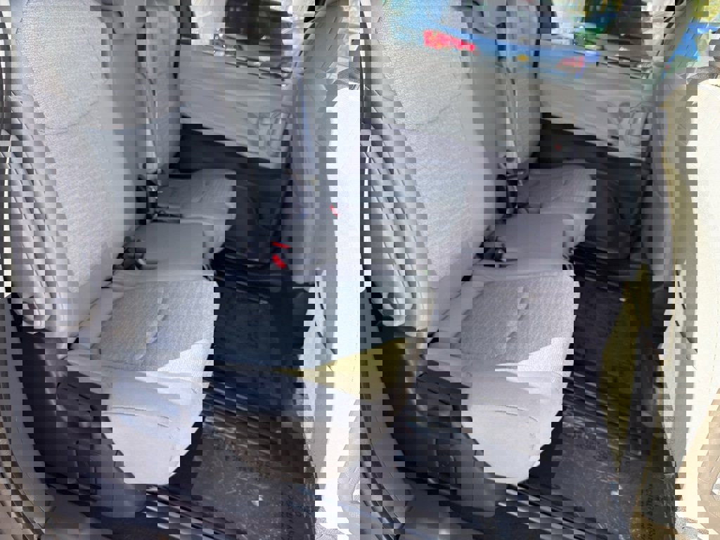 Used 2024 Toyota Sienna LE image 17