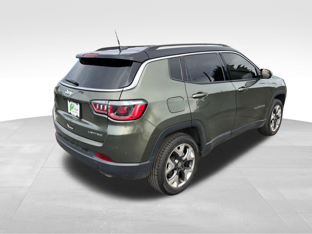 Used 2019 Jeep Compass Limited w/ Advanced Safety Group AWD/4WD image 8