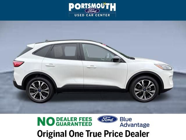 Certified 2022 Ford Escape SEL w/ SEL Stealth AWD Package image 6