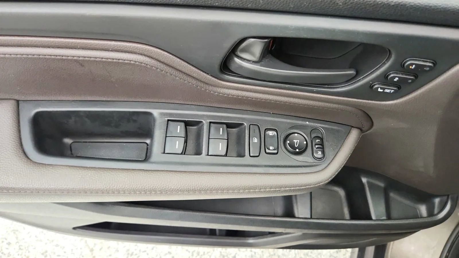 Used 2019 Honda Odyssey EX-L image 31