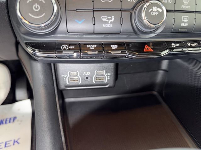 Used 2025 Dodge Durango GT image 21