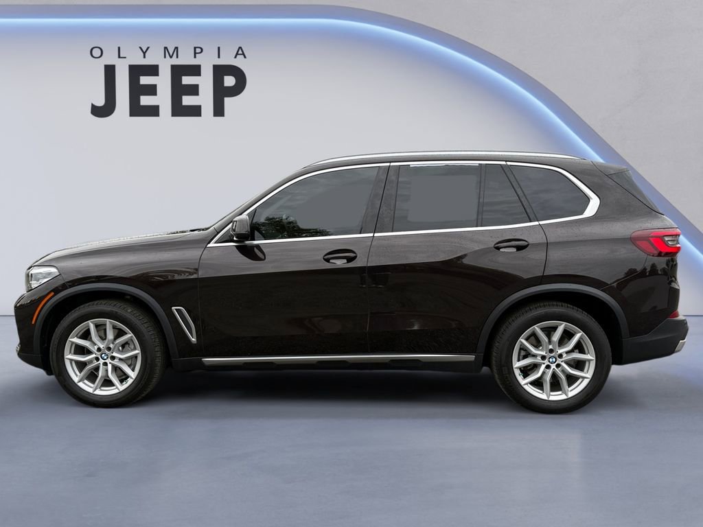 Used 2023 BMW X5 xDrive40i w/ Premium Package image 2