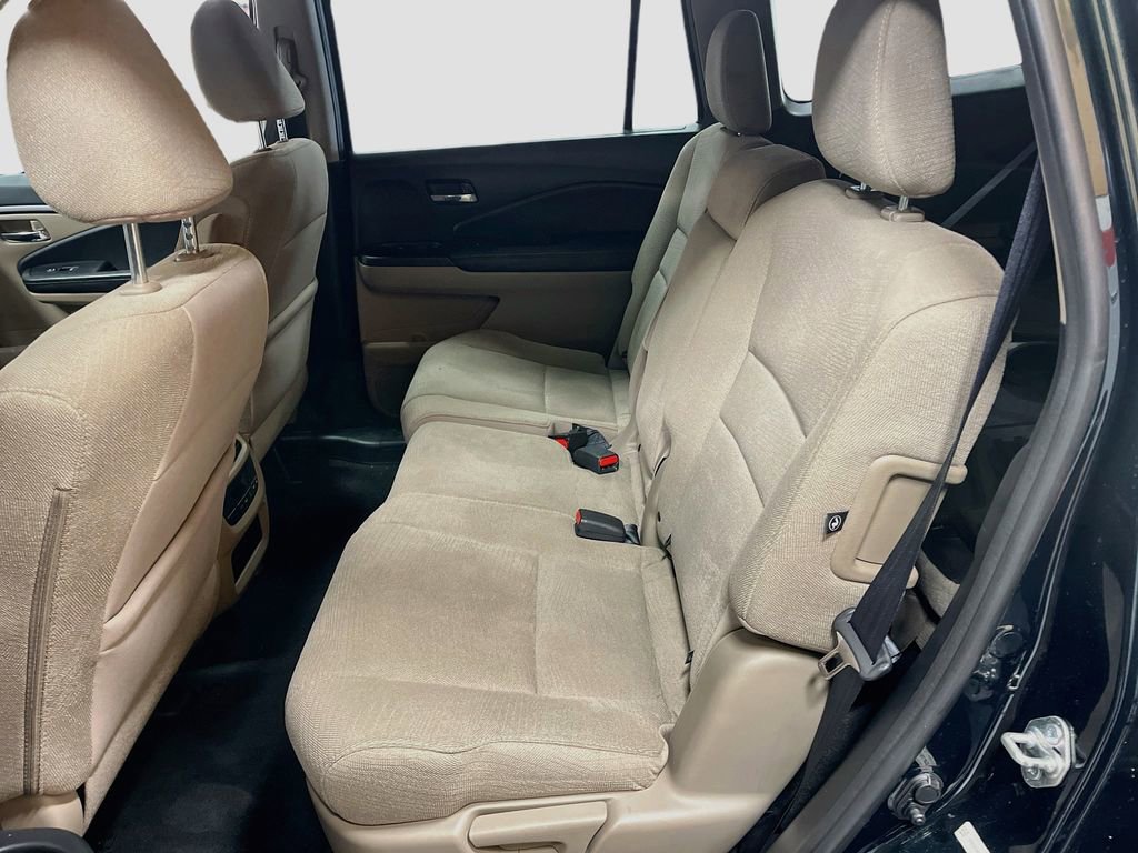 Used 2016 Honda Pilot EX image 23