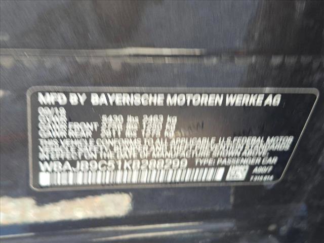 Used 2019 BMW M550i xDrive image 24