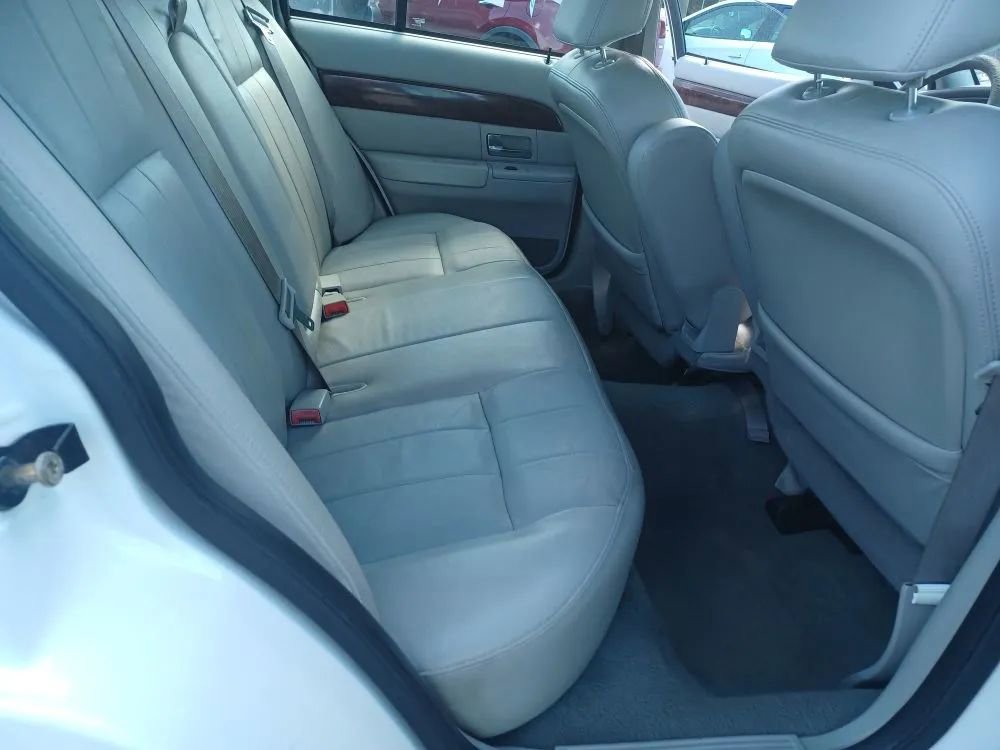 Used 2005 Mercury Grand Marquis LS image 17