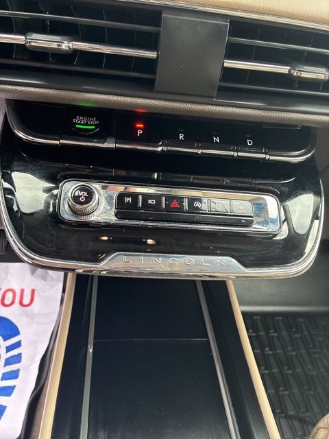 Used 2023 Lincoln Corsair Reserve w/ Equipment Group 201A image 18