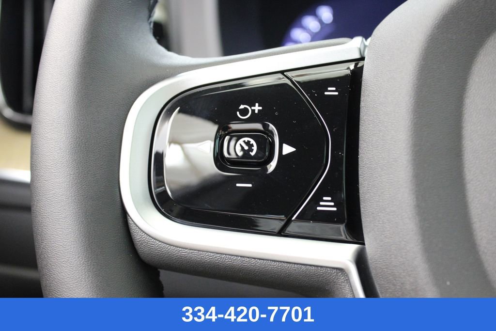 New 2026 Volvo XC60 B5 Plus w/ Protection Package Premier image 26