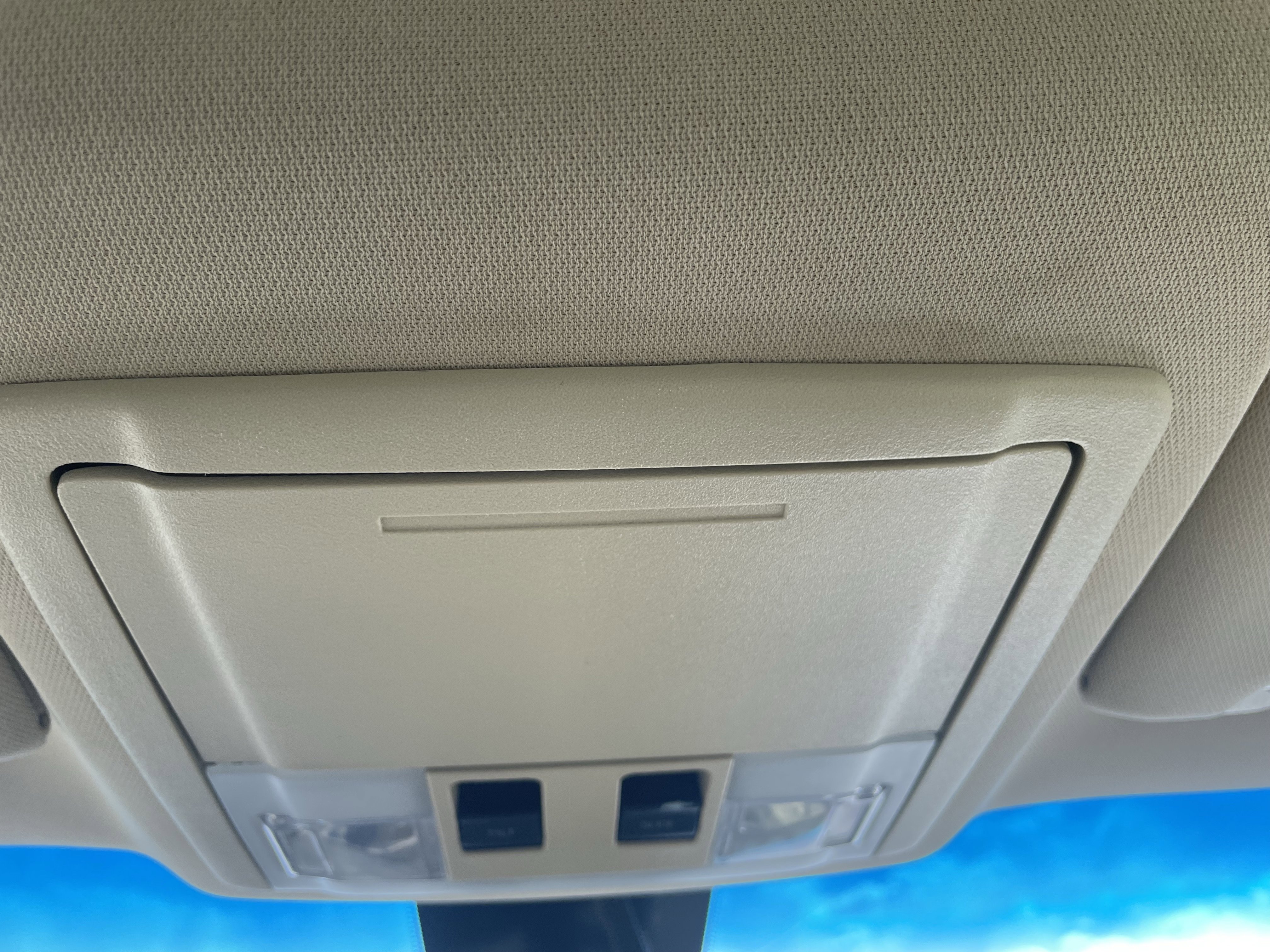 Used 2013 Ford Taurus Limited FWD image 24