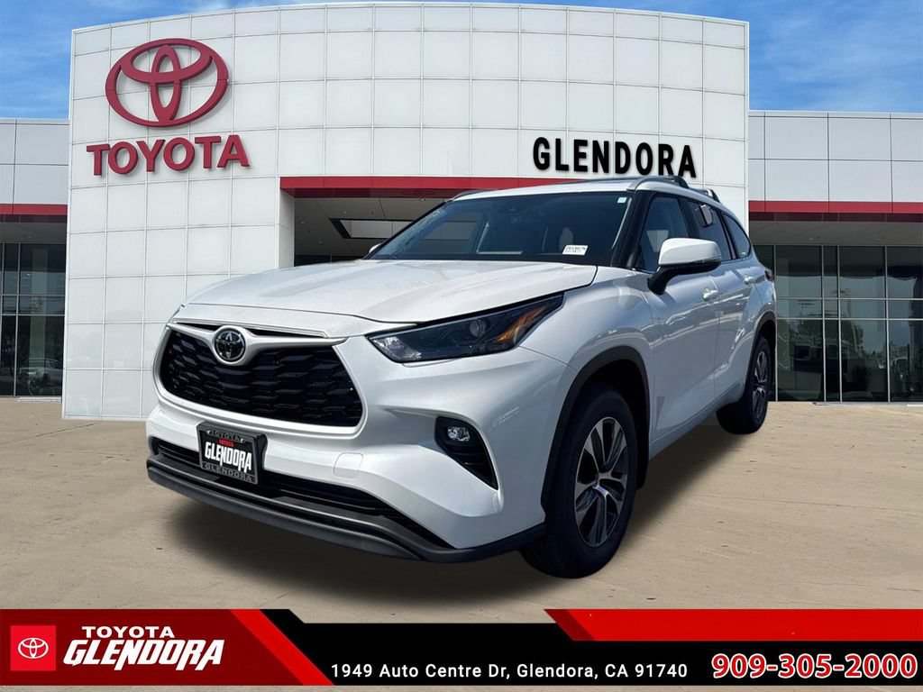New 2026 Toyota Highlander XLE AWD/4WD image 4