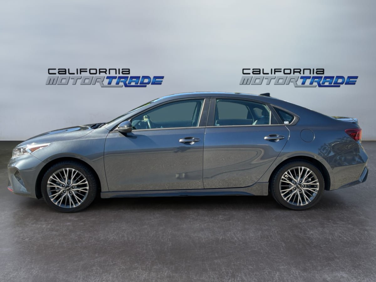 Used 2022 Kia Forte GT-Line FWD image 8