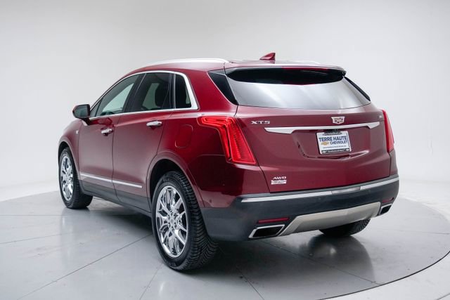 Used 2017 Cadillac XT5 Platinum w/ Driver Assist Package image 3