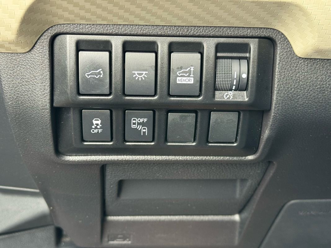 Used 2022 Subaru Ascent Premium w/ Convenience Package image 28
