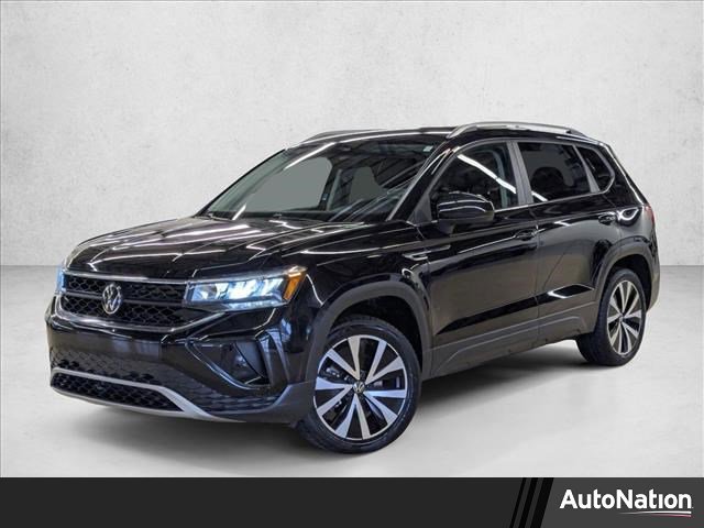 Used 2024 Volkswagen Taos SE