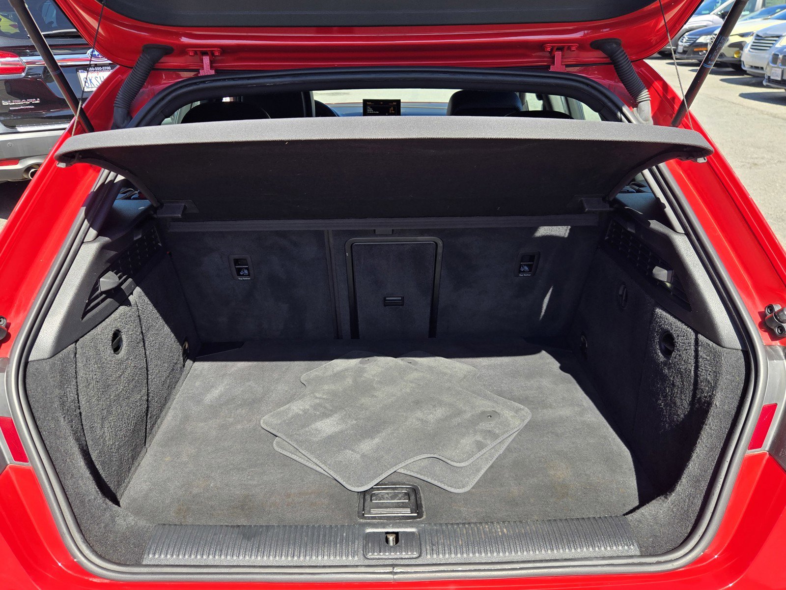 Used 2016 Audi A3 e-tron Premium Plus w/ Premium Plus Package image 27