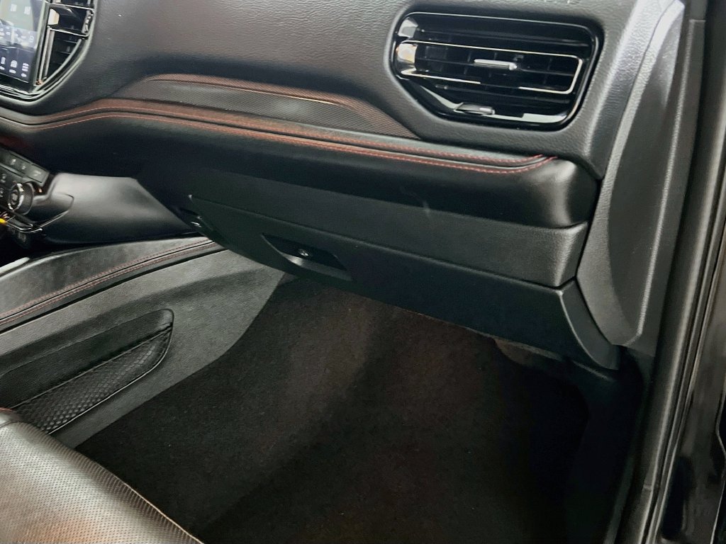 Used 2023 Dodge Durango GT RWD image 29
