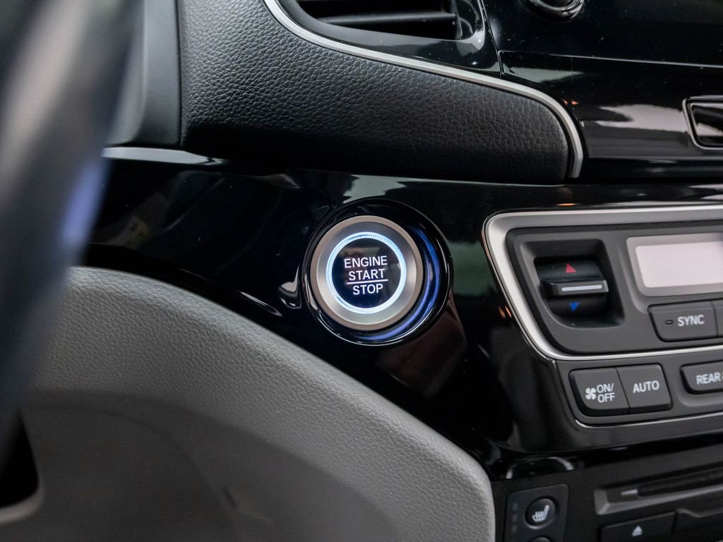 Certified 2020 Honda Pilot Elite image 23