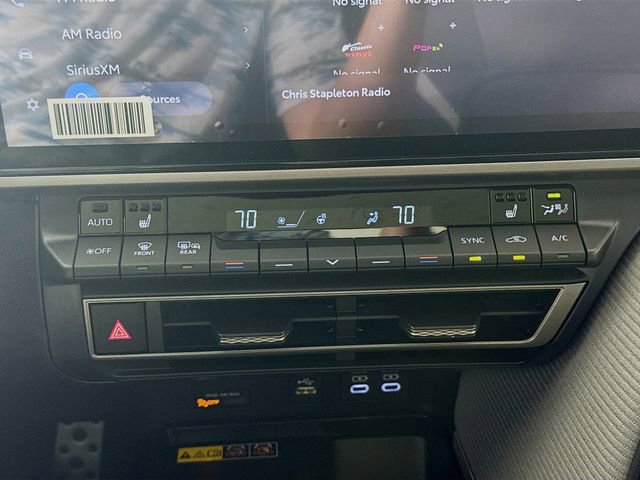 New 2026 Toyota Camry SE image 15