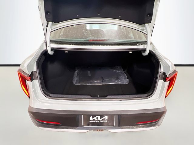 New 2026 Kia K4 LXS image 24