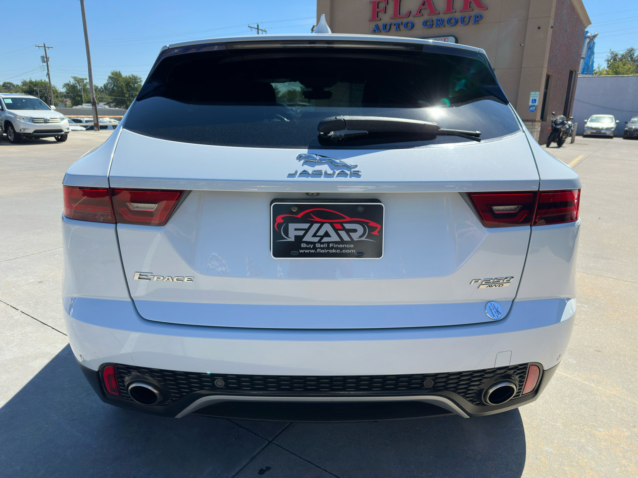 Used 2018 Jaguar E-PACE S image 6