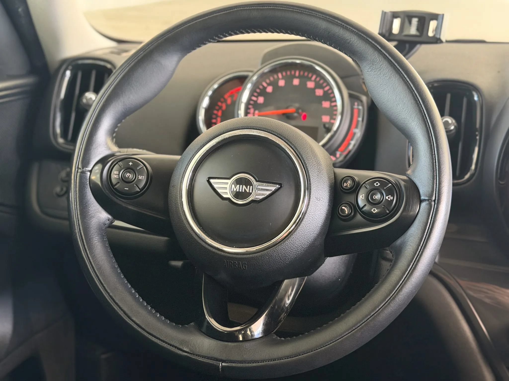 Used 2018 MINI Cooper Countryman ALL4 AWD/4WD image 28