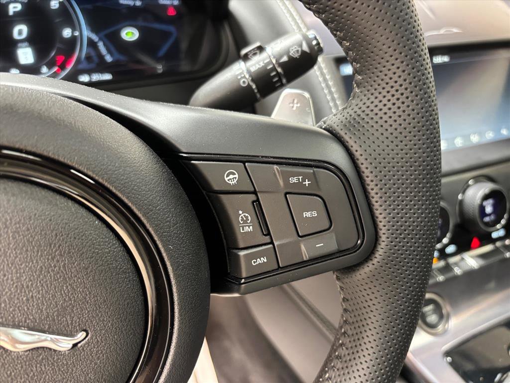 New 2024 Jaguar F-TYPE R image 19
