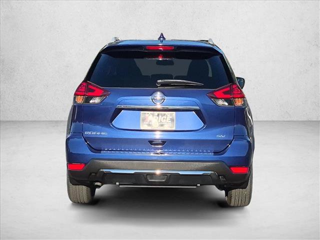 Used 2018 Nissan Rogue SV w/ Premium Package FWD image 7