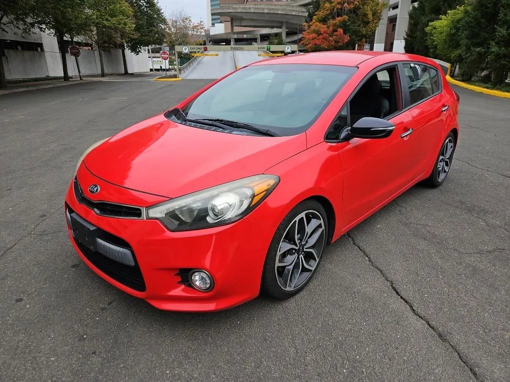 Used 2015 Kia Forte SX image 1