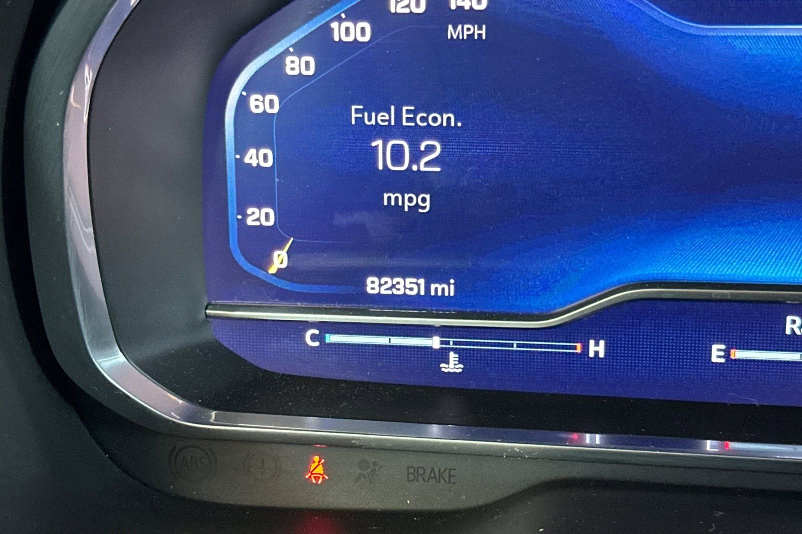 Used 2023 Chevrolet Suburban Premier image 28