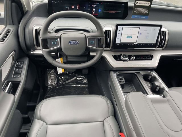 New 2026 Ford Expedition Active RWD image 6