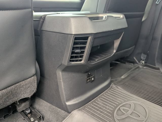 Used 2024 Toyota Tundra Limited AWD/4WD image 22