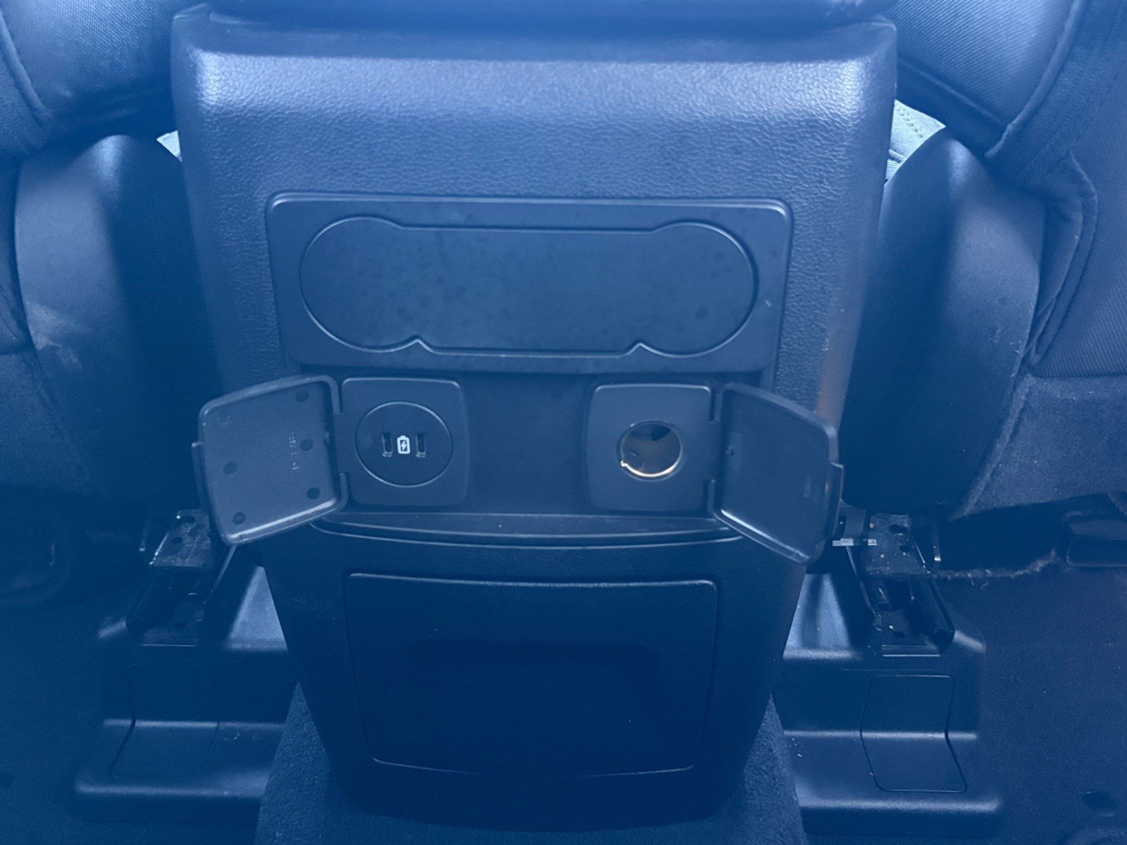 Used 2023 Ford Explorer XLT RWD image 26