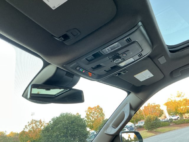 Used 2025 Chevrolet Tahoe LT w/ Comfort Package RWD image 20