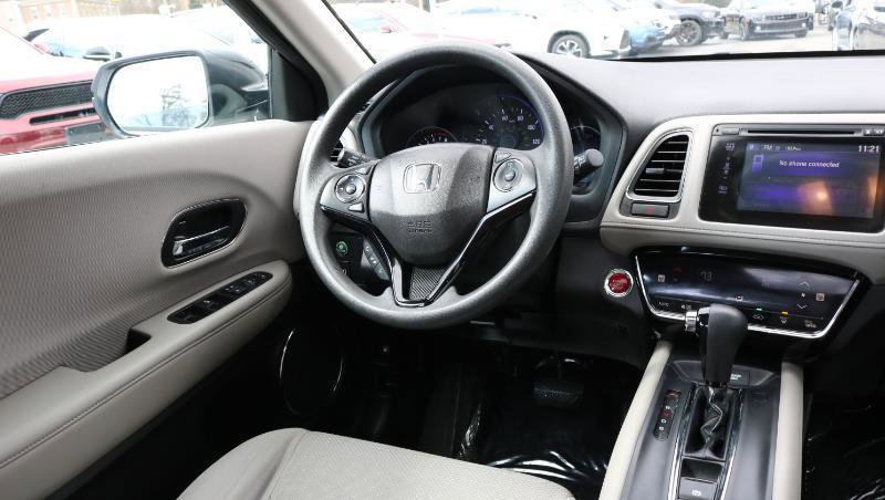 Used 2018 Honda HR-V EX image 21
