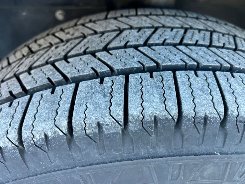 Used 2018 Ford Transit 150 XLT image 27