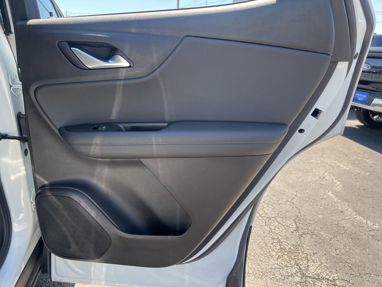 Used 2019 Chevrolet Blazer LT FWD image 43
