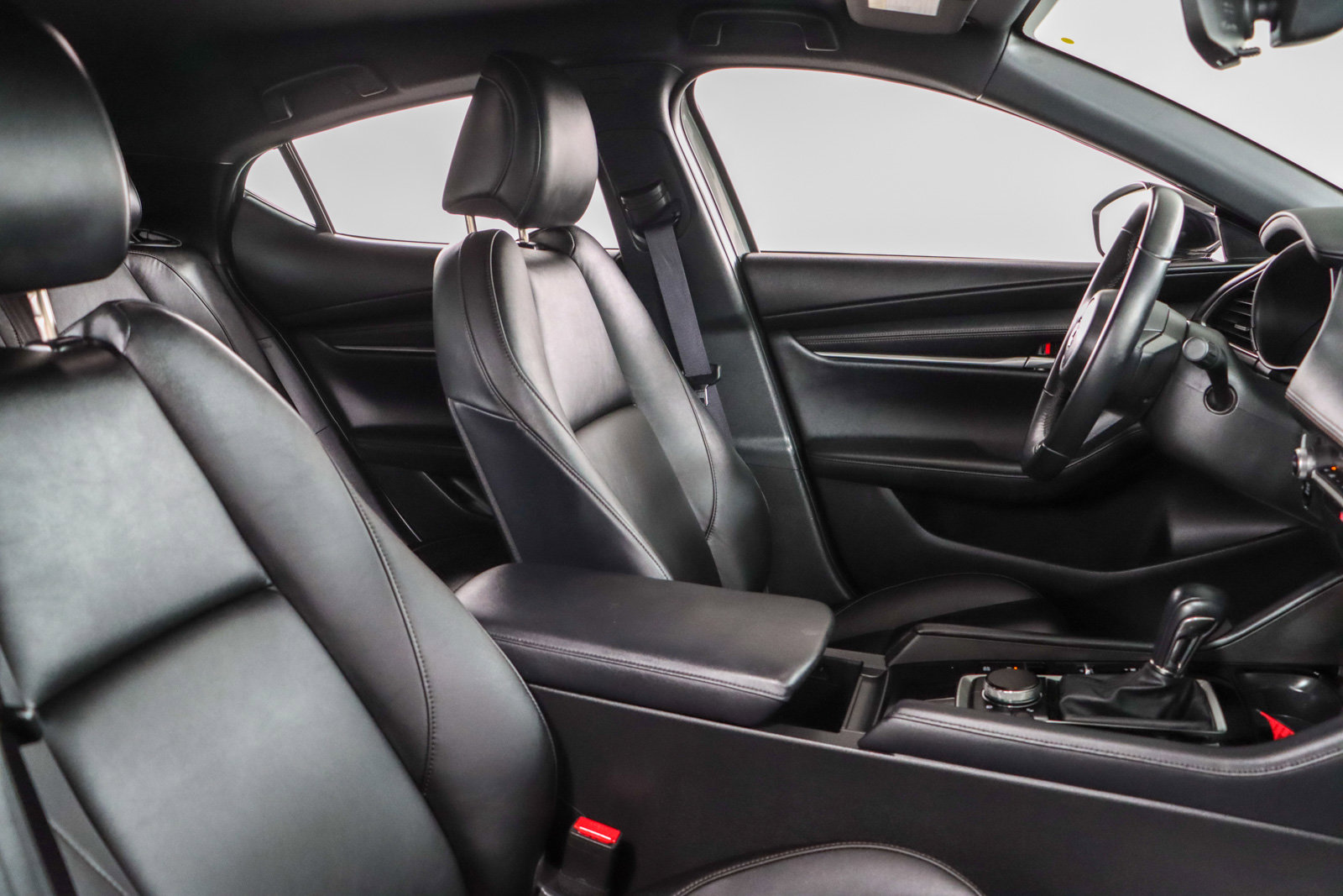 Used 2024 MAZDA MAZDA3 s image 26