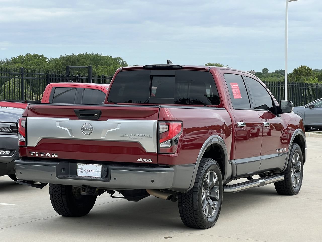 Used 2024 Nissan Titan Platinum Reserve w/ Moonroof Package AWD/4WD image 4