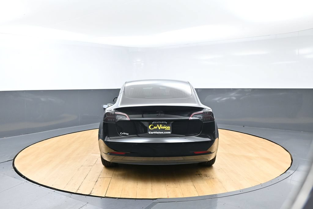 Used 2018 Tesla Model 3 Mid Range RWD image 5