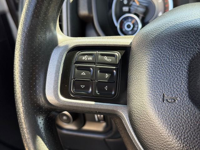 Used 2022 RAM 5500 Tradesman RWD image 31